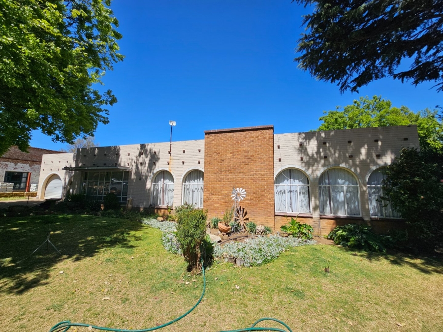 4 Bedroom Property for Sale in Panorama Free State